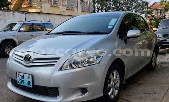 Comprar Usado Toyota Auris Prata Carro em Maputo em Maputo Comprar Usado Toyota Auris Prata Carro em Maputo em Maputo