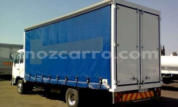 Comprar Usado Nissan UD Branco Caminhão em Maputo em Maputo Comprar Usado Nissan UD Branco Caminhão em Maputo em Maputo