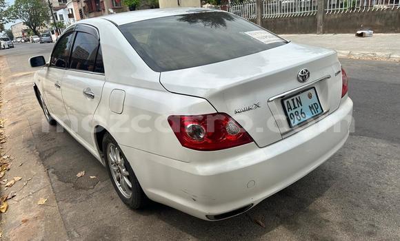 Tenga Tsaru Toyota Mark X Chena Mota in Maputo in Maputo Tenga Tsaru Toyota Mark X Chena Mota in Maputo in Maputo