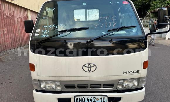Tenga Itsva Toyota HiAce Chena Rori in Maputo in Maputo