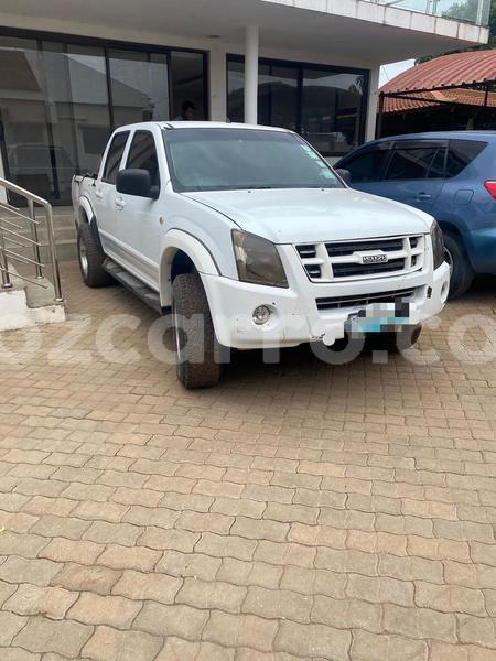 Big with watermark isuzu kb maputo maputo 33195