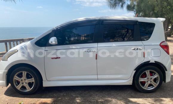 Tenga Tsaru Toyota Vitz Chena Mota in Maputo in Maputo Tenga Tsaru Toyota Vitz Chena Mota in Maputo in Maputo