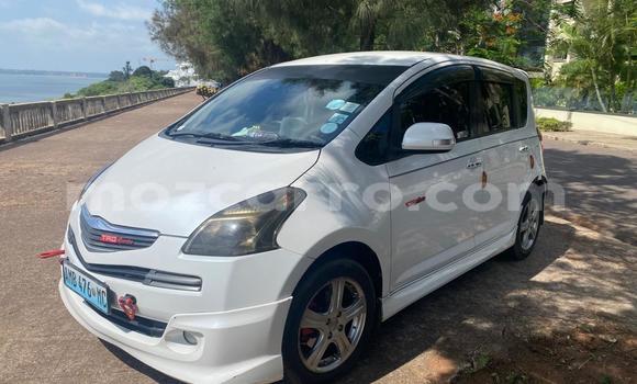 Tenga Tsaru Toyota Vitz Chena Mota in Maputo in Maputo Tenga Tsaru Toyota Vitz Chena Mota in Maputo in Maputo