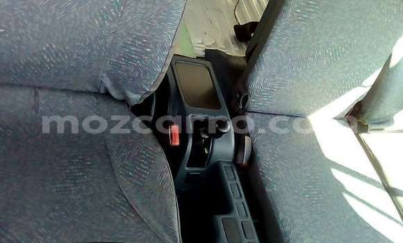 Comprar Usado Nissan UD Branco Caminhão em Maputo em Maputo Comprar Usado Nissan UD Branco Caminhão em Maputo em Maputo