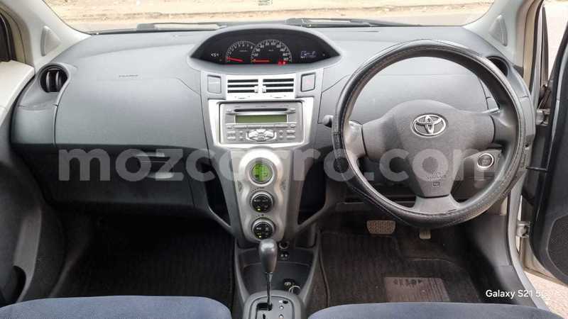 Big with watermark toyota vitz maputo maputo 33212