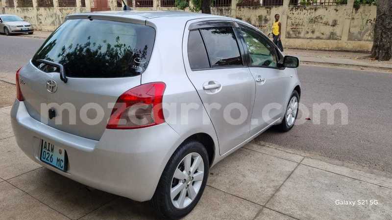 Big with watermark toyota vitz maputo maputo 33212