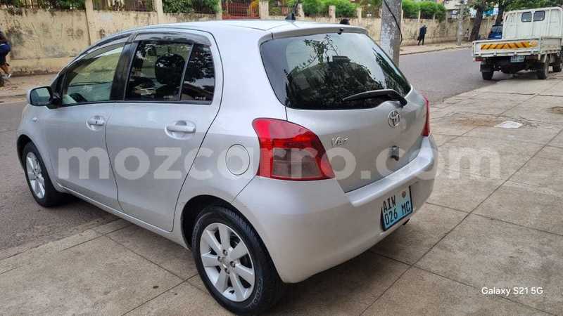 Big with watermark toyota vitz maputo maputo 33212