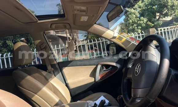 Tenga Tsaru Toyota Vanguard Chena Mota in Maputo in Maputo Tenga Tsaru Toyota Vanguard Chena Mota in Maputo in Maputo