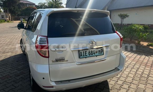 Tenga Tsaru Toyota Vanguard Chena Mota in Maputo in Maputo Tenga Tsaru Toyota Vanguard Chena Mota in Maputo in Maputo