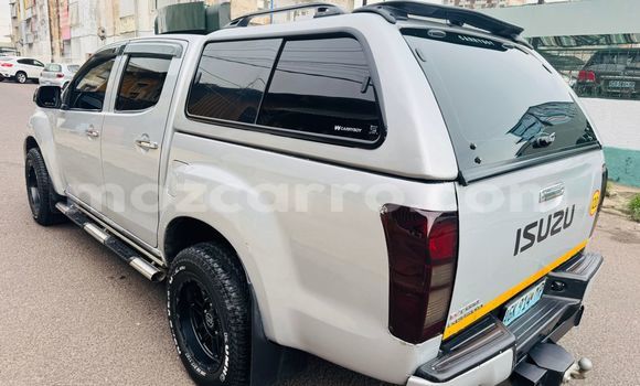 Tenga Tsaru Isuzu D-MAX Zvimwe Mota in Maputo in Maputo Tenga Tsaru Isuzu D-MAX Zvimwe Mota in Maputo in Maputo