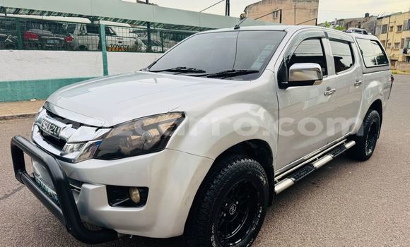 Tenga Tsaru Isuzu D-MAX Zvimwe Mota in Maputo in Maputo Tenga Tsaru Isuzu D-MAX Zvimwe Mota in Maputo in Maputo