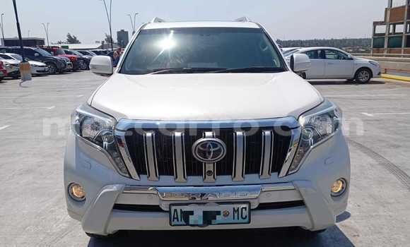 Nunua Ilio tumika Toyota Land Cruiser Prado Nyeupe Gari ndani ya Maputo nchini Maputo Nunua Ilio tumika Toyota Land Cruiser Prado Nyeupe Gari ndani ya Maputo nchini Maputo