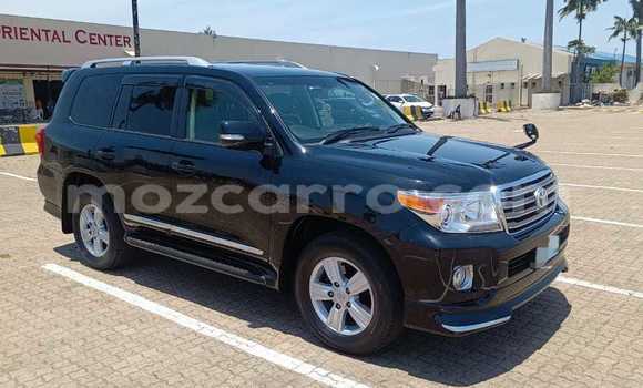 Nunua Ilio tumika Toyota Land Cruiser Prado Kijani Gari ndani ya Maputo nchini Maputo Nunua Ilio tumika Toyota Land Cruiser Prado Kijani Gari ndani ya Maputo nchini Maputo