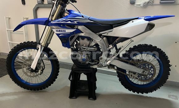 Comprar Usado Yamaha WR 450 F Azul Moto em Maputo em Maputo Comprar Usado Yamaha WR 450 F Azul Moto em Maputo em Maputo