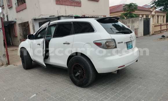 Comprar Usado Mazda CX-7 Branco Carro em Maputo em Maputo