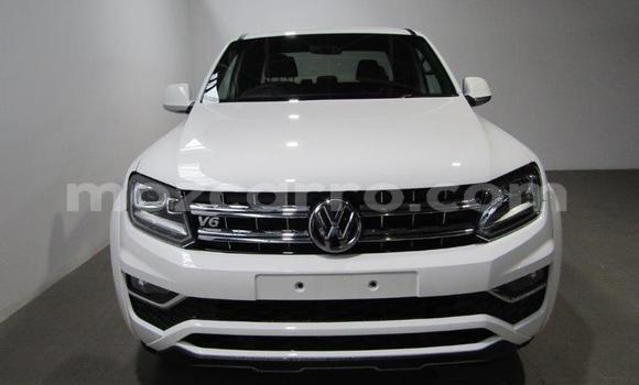 Buy Used Volkswagen Amarok White Car in Gilé in Zambezia Buy Used Volkswagen Amarok White Car in Gilé in Zambezia