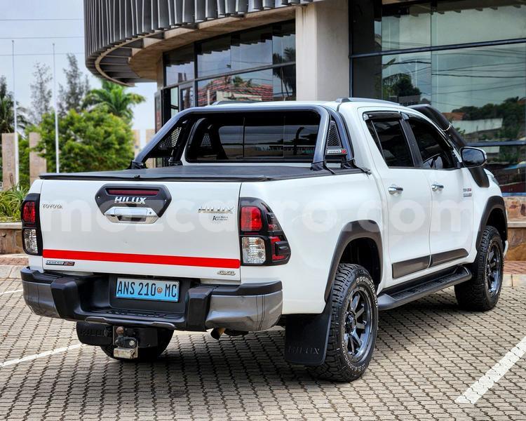 Big with watermark toyota hiluxe revo maputo maputo 33259