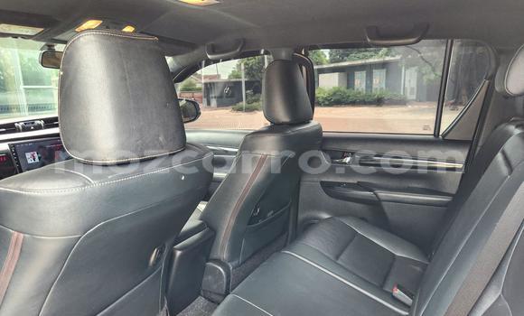 Comprar Usado Toyota Hilux Branco Carro em Maputo em Maputo Comprar Usado Toyota Hilux Branco Carro em Maputo em Maputo