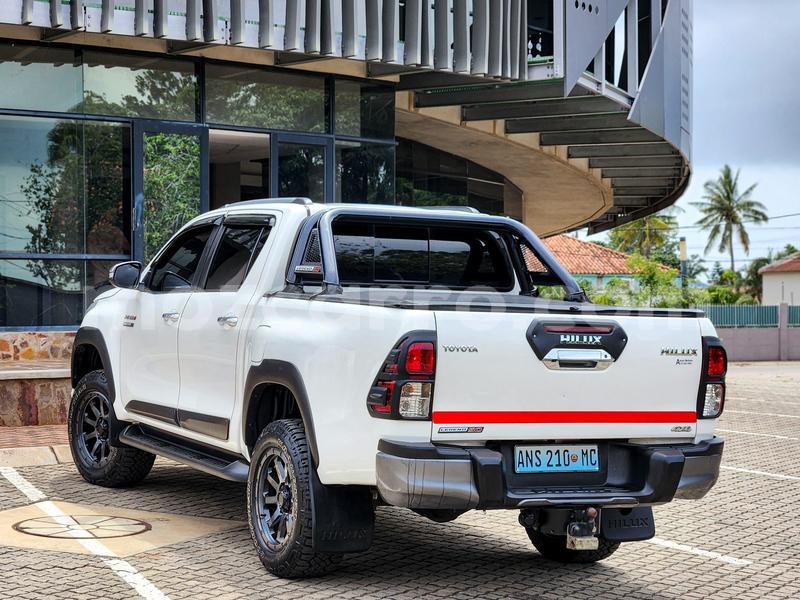 Big with watermark toyota hilux maputo maputo 33260