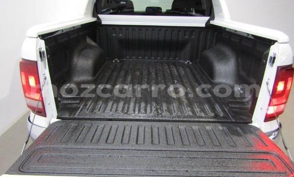 Buy Used Volkswagen Amarok White Car in Gilé in Zambezia Buy Used Volkswagen Amarok White Car in Gilé in Zambezia