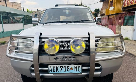 Comprar Usado Toyota Land Cruiser Prado Branco Carro em Maputo em Maputo Comprar Usado Toyota Land Cruiser Prado Branco Carro em Maputo em Maputo