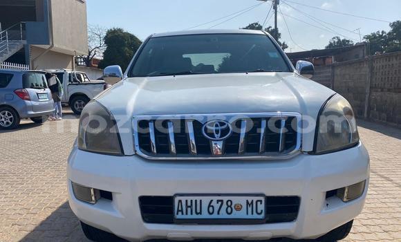 Buy Used Toyota Land Cruiser Prado White Car in Maputo in Maputo Buy Used Toyota Land Cruiser Prado White Car in Maputo in Maputo