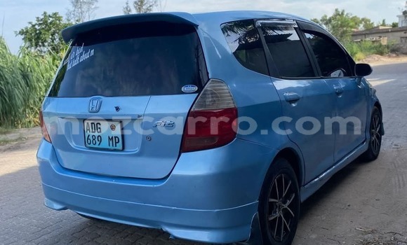 Buy Used Honda Fit Blue Car in Maputo in Maputo Buy Used Honda Fit Blue Car in Maputo in Maputo