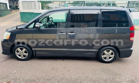 Comprar Usado Toyota Noah De outros Carro em Maputo em Maputo Comprar Usado Toyota Noah De outros Carro em Maputo em Maputo