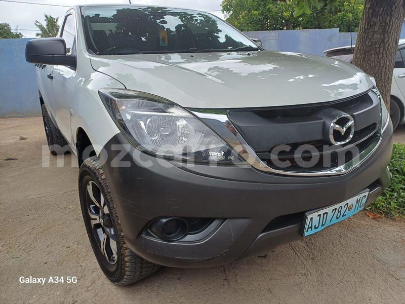 Big with watermark mazda bt 50 maputo maputo 33290