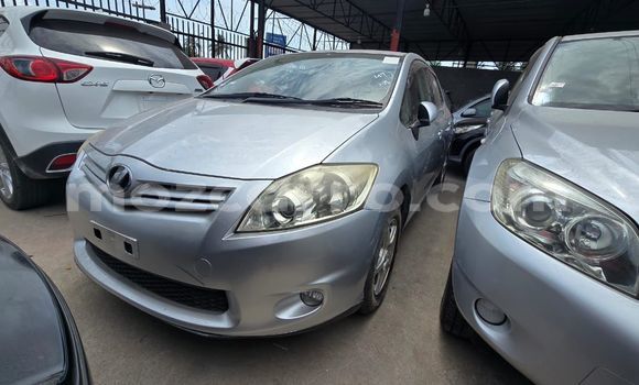 Nunua Ilio tumika Toyota Auris Nyingine Gari ndani ya Maputo nchini Maputo