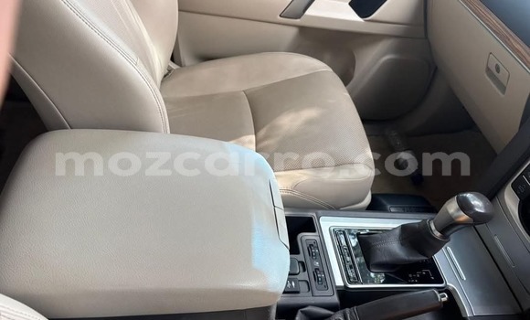 Comprar Novo Toyota Land Cruiser Prado Branco Carro em Maputo em Maputo Comprar Novo Toyota Land Cruiser Prado Branco Carro em Maputo em Maputo