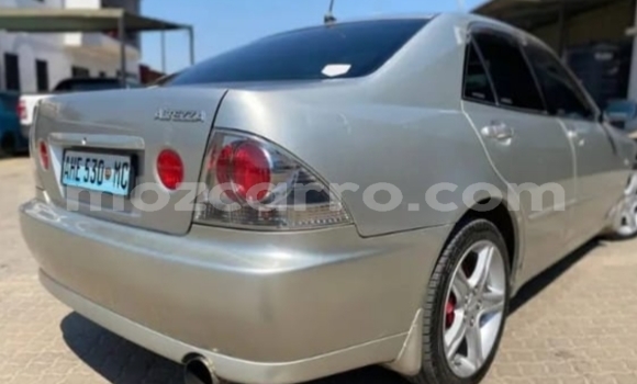 Nunua Ilio tumika Toyota Altezza Nyingine Gari ndani ya Maputo nchini Maputo Nunua Ilio tumika Toyota Altezza Nyingine Gari ndani ya Maputo nchini Maputo