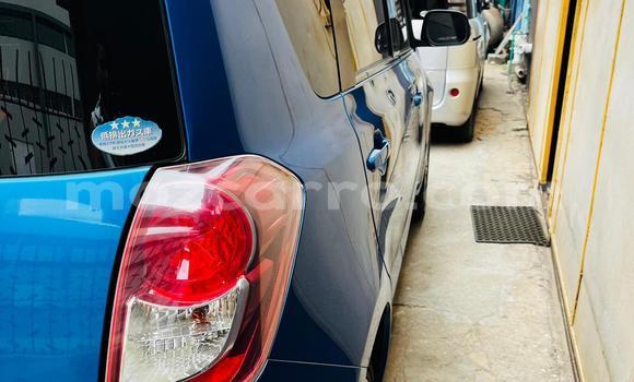 Comprar Usado Toyota Ractis Azul Carro em Maputo em Maputo Comprar Usado Toyota Ractis Azul Carro em Maputo em Maputo