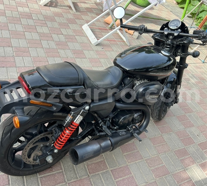 Big with watermark harley davidson street maputo maputo 33325