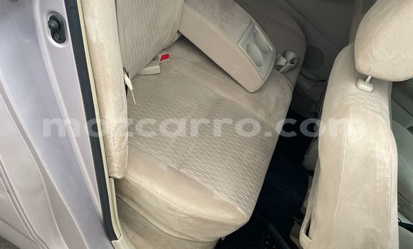 Nunua Ilio tumika Toyota Runx Fedha Gari ndani ya Maputo nchini Maputo Nunua Ilio tumika Toyota Runx Fedha Gari ndani ya Maputo nchini Maputo