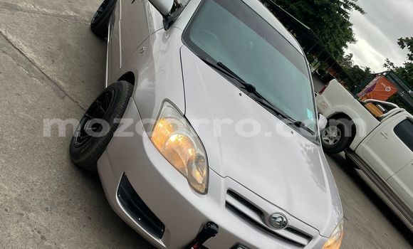Nunua Ilio tumika Toyota Runx Fedha Gari ndani ya Maputo nchini Maputo Nunua Ilio tumika Toyota Runx Fedha Gari ndani ya Maputo nchini Maputo