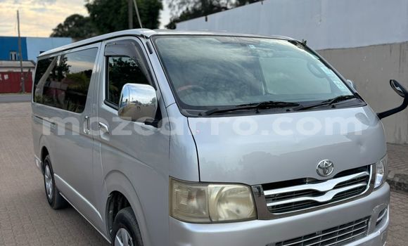 Comprar Usado Toyota Hiace Prata Carro em Maputo em Maputo Comprar Usado Toyota Hiace Prata Carro em Maputo em Maputo
