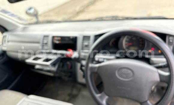 Comprar Usado Toyota Hiace Prata Carro em Maputo em Maputo Comprar Usado Toyota Hiace Prata Carro em Maputo em Maputo