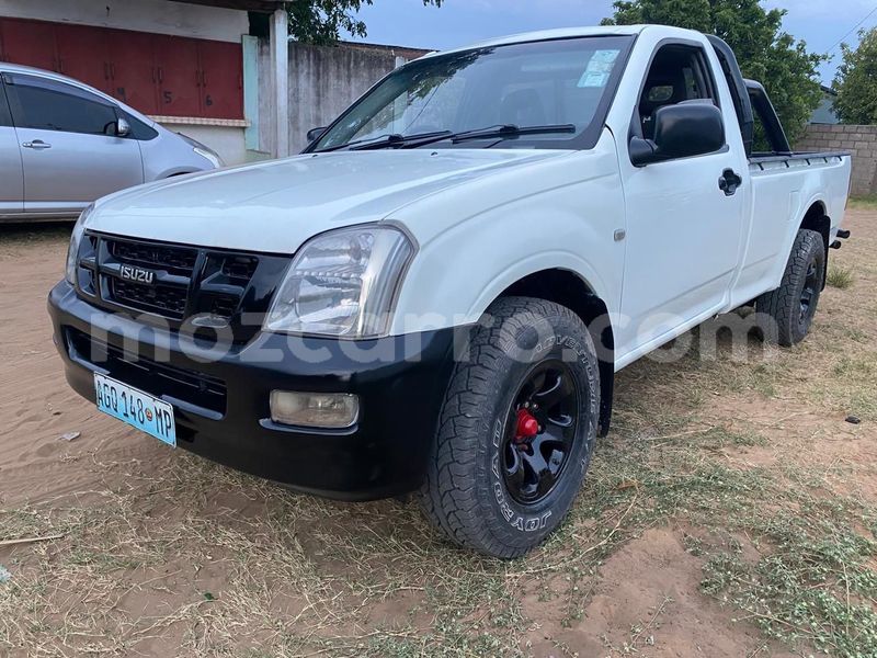 Big with watermark isuzu kb maputo maputo 33335