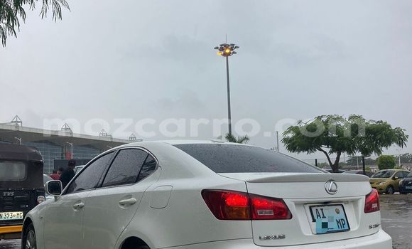 Nunua Ilio tumika Lexus IS Nyeupe Gari ndani ya Maputo nchini Maputo Nunua Ilio tumika Lexus IS Nyeupe Gari ndani ya Maputo nchini Maputo