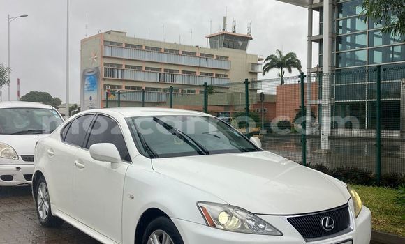 Tenga Tsaru Lexus IS Chena Mota in Maputo in Maputo Tenga Tsaru Lexus IS Chena Mota in Maputo in Maputo