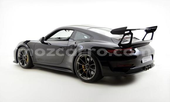 Nunua Ilio tumika Porsche 911 GT3 Nyeusi Gari ndani ya Gilé nchini Zambezia Nunua Ilio tumika Porsche 911 GT3 Nyeusi Gari ndani ya Gilé nchini Zambezia