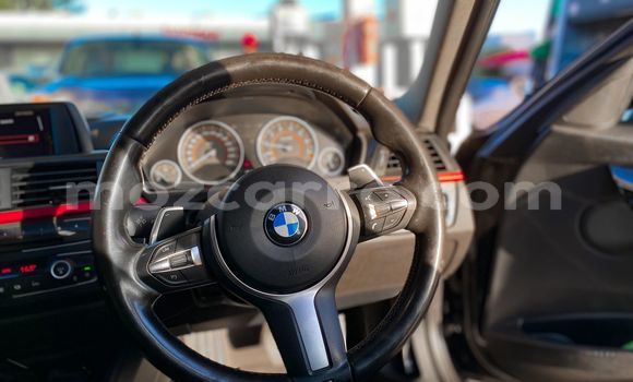 Comprar Usado BMW 3-Series Preto Carro em Maputo em Maputo Comprar Usado BMW 3-Series Preto Carro em Maputo em Maputo