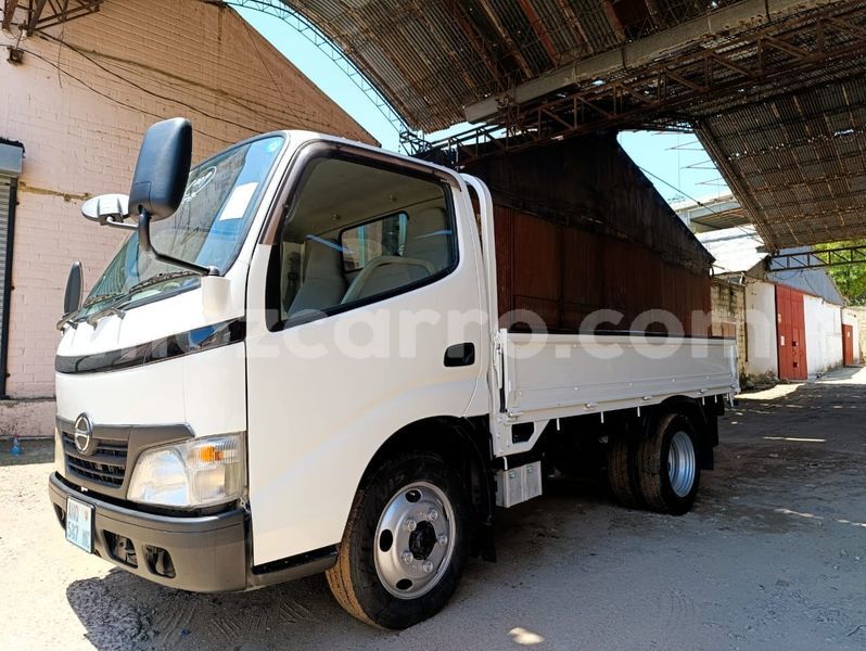 Big with watermark toyota dyna maputo maputo 33354