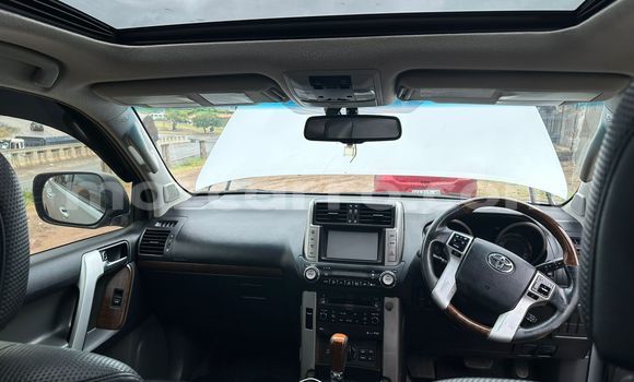 Nunua Mpya Toyota Land Cruiser Prado Nyingine Gari ndani ya Maputo nchini Maputo Nunua Mpya Toyota Land Cruiser Prado Nyingine Gari ndani ya Maputo nchini Maputo