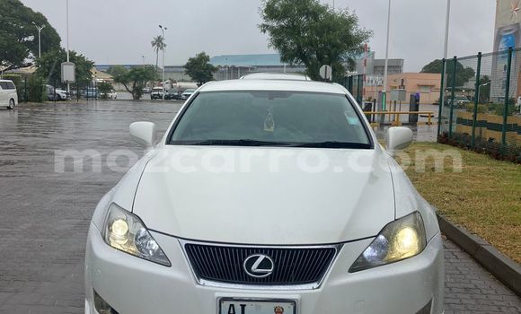 Tenga Tsaru Lexus IS Chena Mota in Maputo in Maputo Tenga Tsaru Lexus IS Chena Mota in Maputo in Maputo