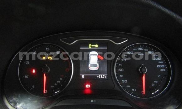 Nunua Ilio tumika Porsche 911 GT3 Nyeupe Gari ndani ya Gilé nchini Zambezia Nunua Ilio tumika Porsche 911 GT3 Nyeupe Gari ndani ya Gilé nchini Zambezia