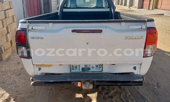 Tenga Tsaru Toyota Hilux Chena Mota in Maputo in Maputo Tenga Tsaru Toyota Hilux Chena Mota in Maputo in Maputo
