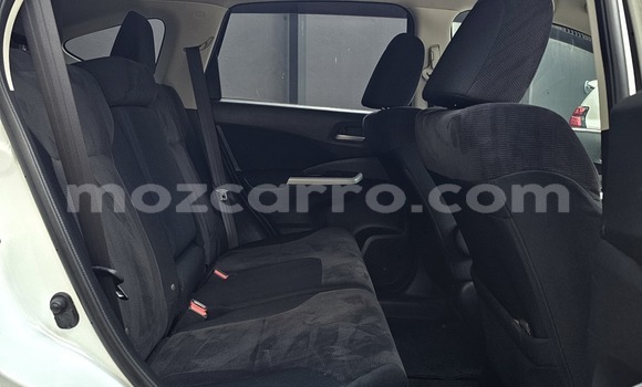 Comprar Novo Honda CR-V Branco Carro em Maputo em Maputo Comprar Novo Honda CR-V Branco Carro em Maputo em Maputo