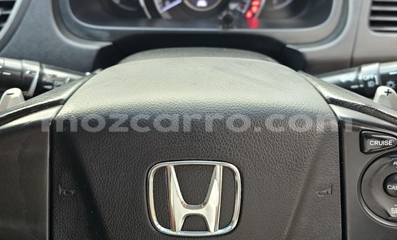 Comprar Novo Honda CR-V Branco Carro em Maputo em Maputo Comprar Novo Honda CR-V Branco Carro em Maputo em Maputo